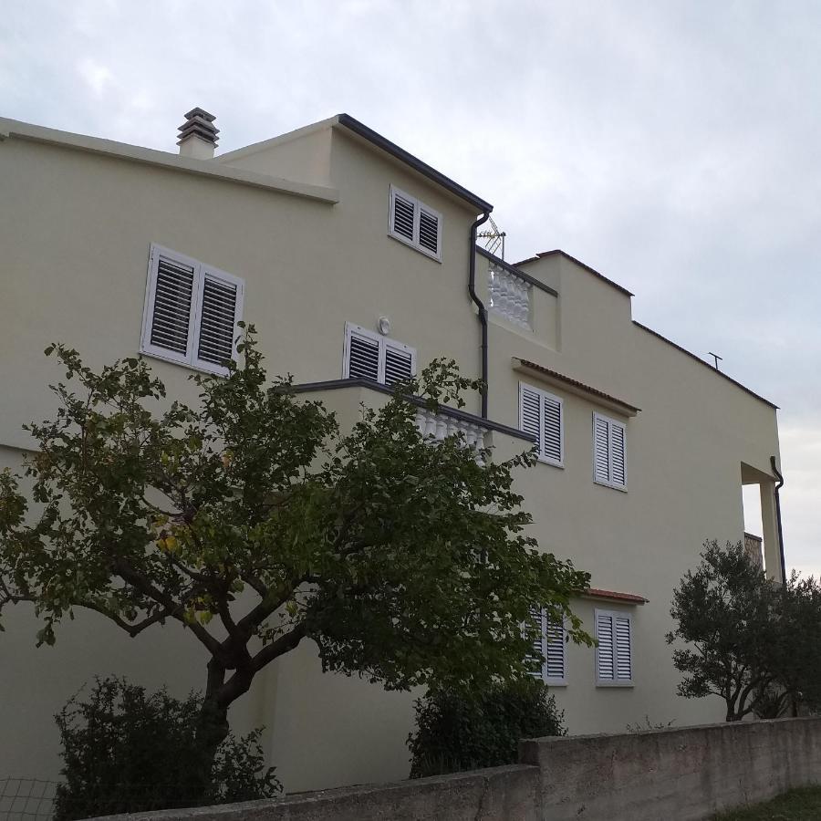 Jadrtovac Apartments Mira מראה חיצוני תמונה