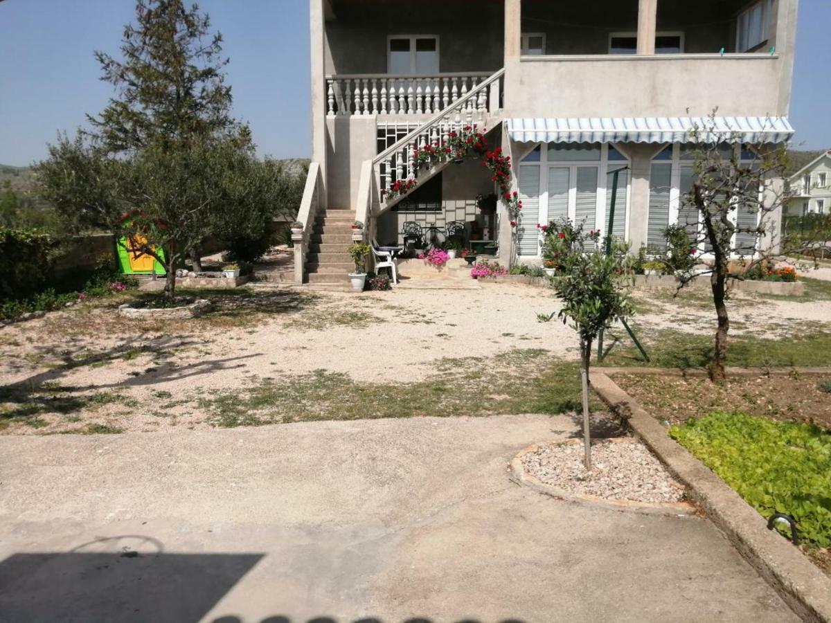 Jadrtovac Apartments Mira מראה חיצוני תמונה