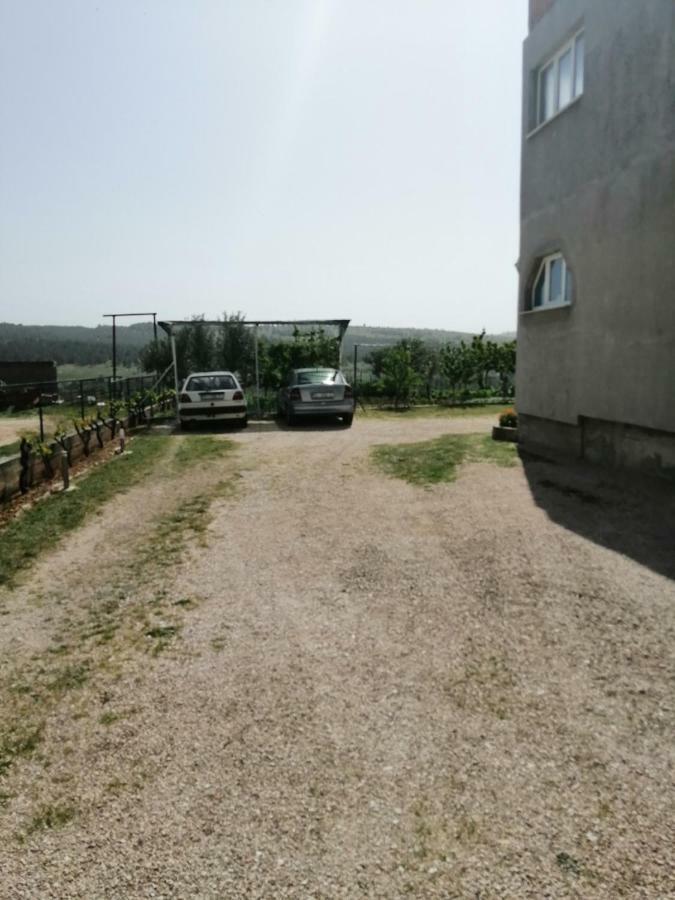 Jadrtovac Apartments Mira מראה חיצוני תמונה